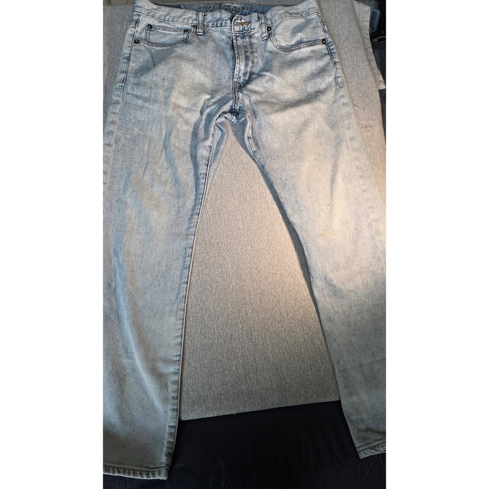 American Eagle Outfitters Slim Straight Light Wash Jeans 31x30 Mens Blue Denim